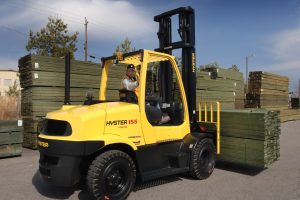 Empilhadeira a combustão Hyster H155FT